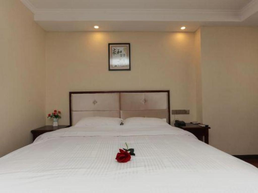 Greentree Inn Suzhou Guanqian Yangyuxiang Metro Station Business Hotel Dış mekan fotoğraf
