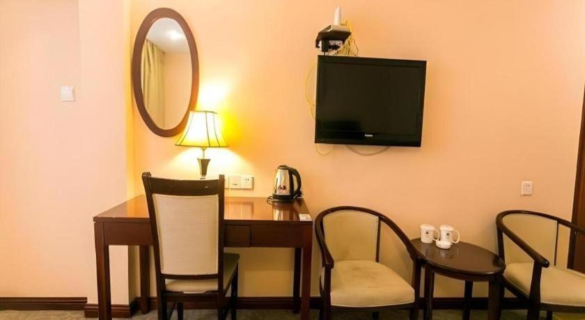Greentree Inn Suzhou Guanqian Yangyuxiang Metro Station Business Hotel Dış mekan fotoğraf