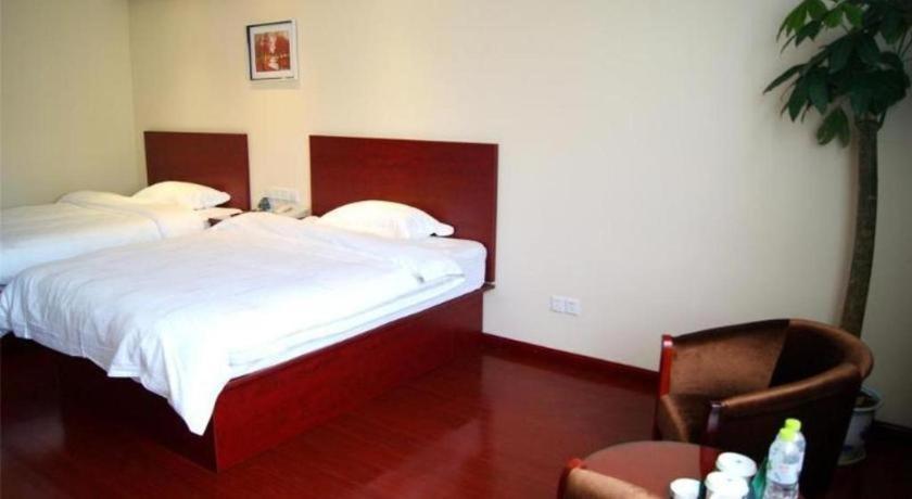 Greentree Inn Suzhou Guanqian Yangyuxiang Metro Station Business Hotel Dış mekan fotoğraf