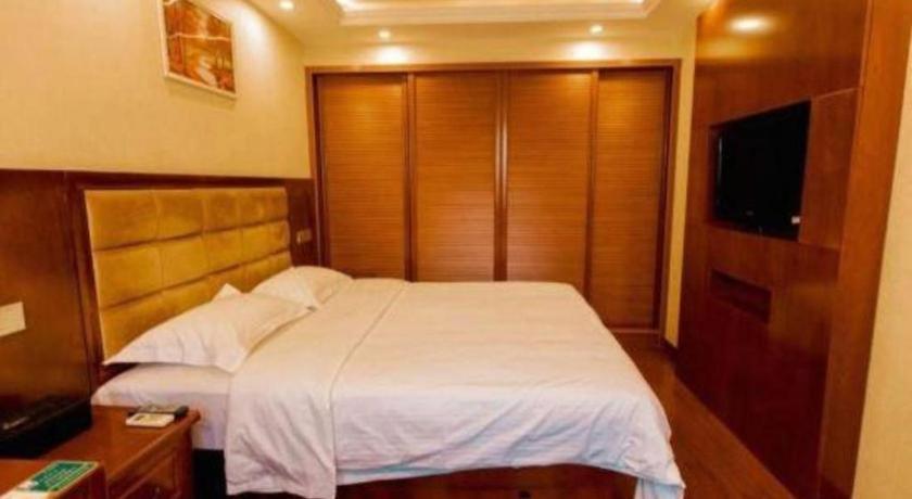 Greentree Inn Suzhou Guanqian Yangyuxiang Metro Station Business Hotel Dış mekan fotoğraf