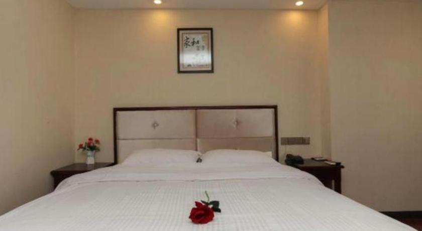 Greentree Inn Suzhou Guanqian Yangyuxiang Metro Station Business Hotel Dış mekan fotoğraf